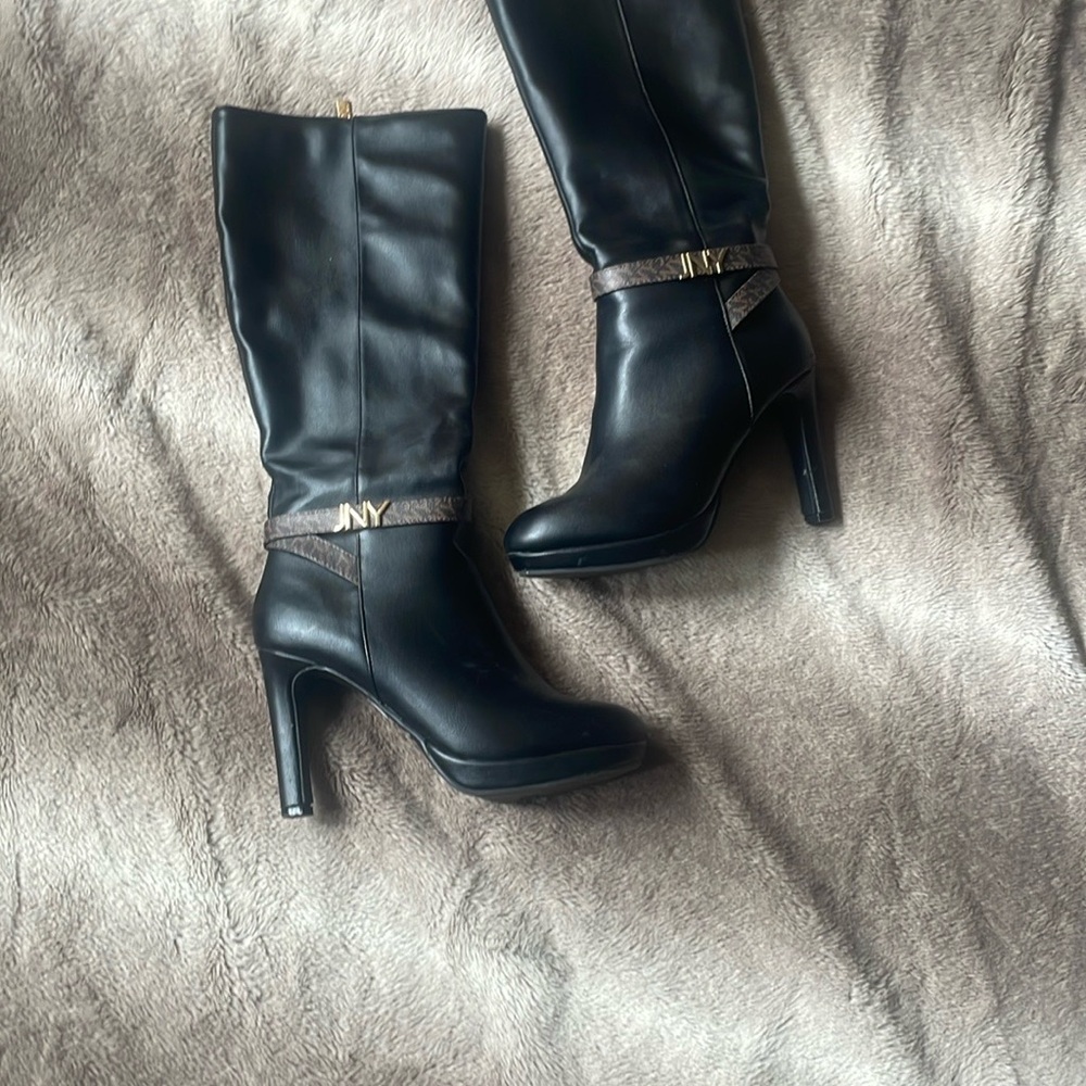 Jones New York Black and Brown Heeled Boots
